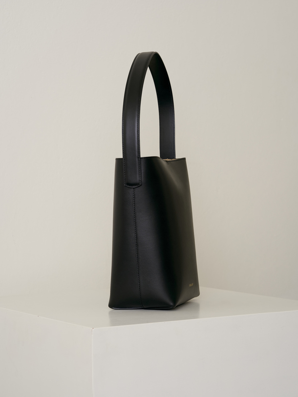 Mami Soft Medium Black - Frenzlauer