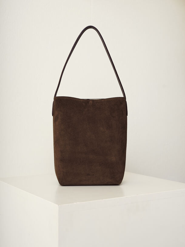 Mami  Soft Medium Desert Suede 