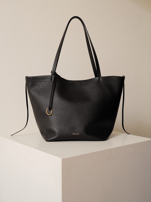 Market Tote Black Grained